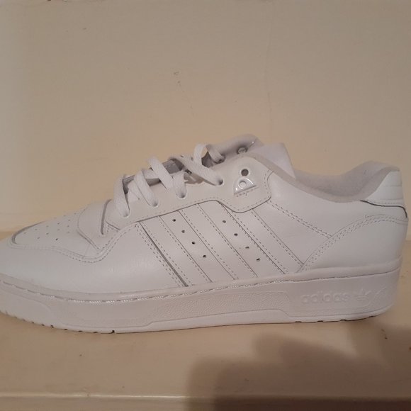 Adidas rivalry low - Picture 1 of 4